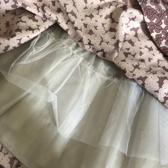 Little girls formal dress! - Picture 4 of 5